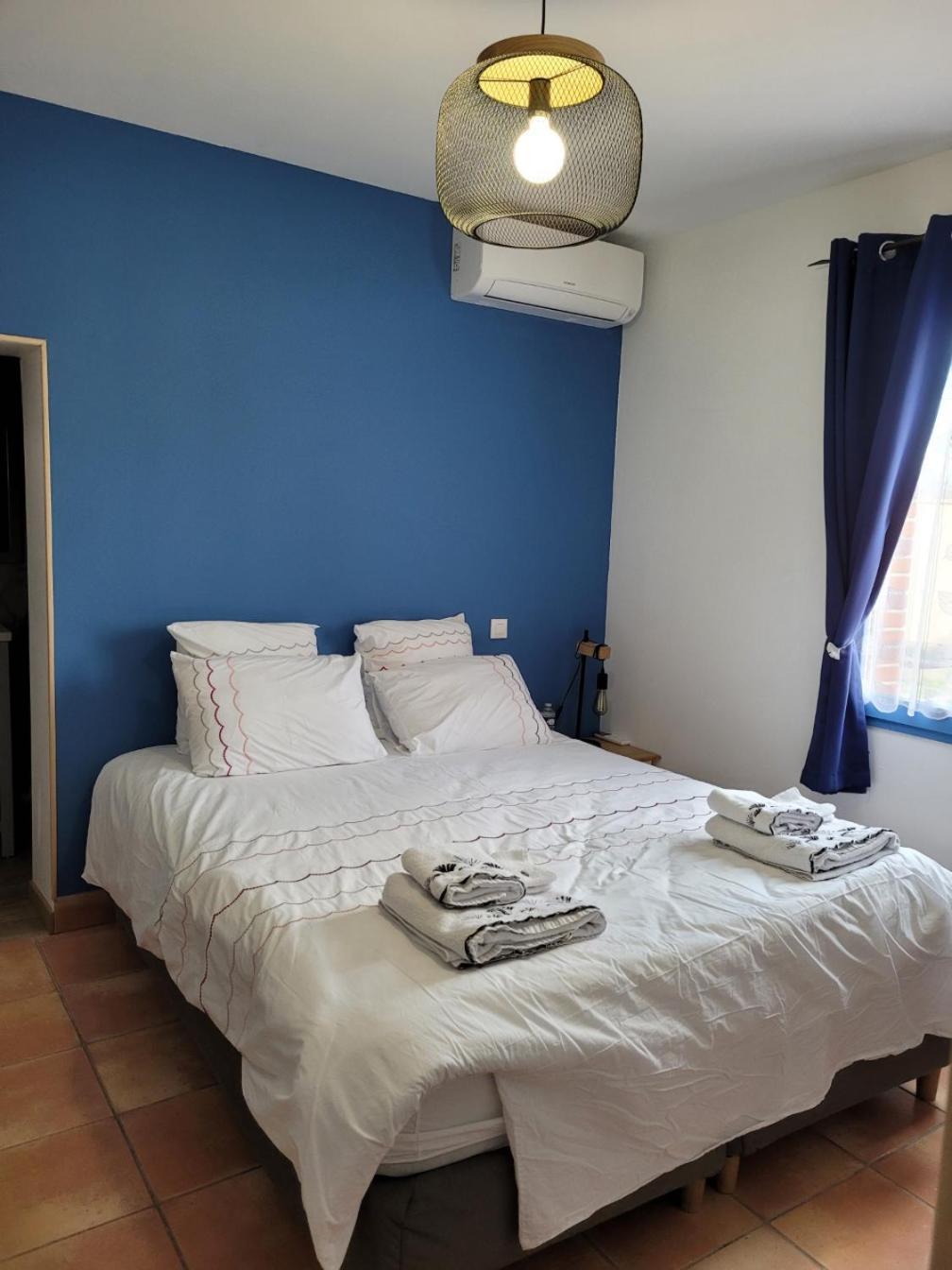 Apartamento La Halte Des Cedres Saint-Sulpice  Exterior foto